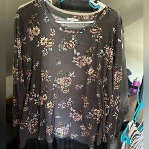Maurice’s Floral Long sleeve